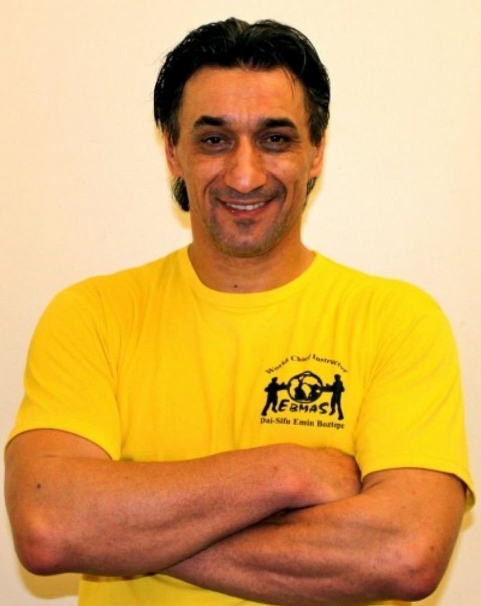 大師父 エミン·ボーズテペ